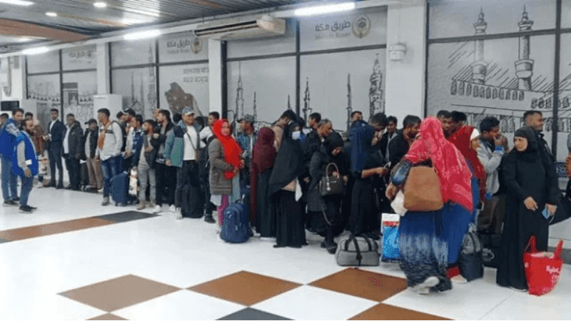 70 More Bangladeshi Citizens Return Home from Lebanon