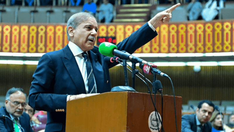 Pakistan PM Vows to ‘Avenge’ Victims of India’s Attack