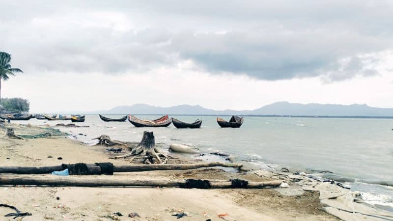 Arakan Army Kidnaps Four Bangladeshi Fishermen from Naf River