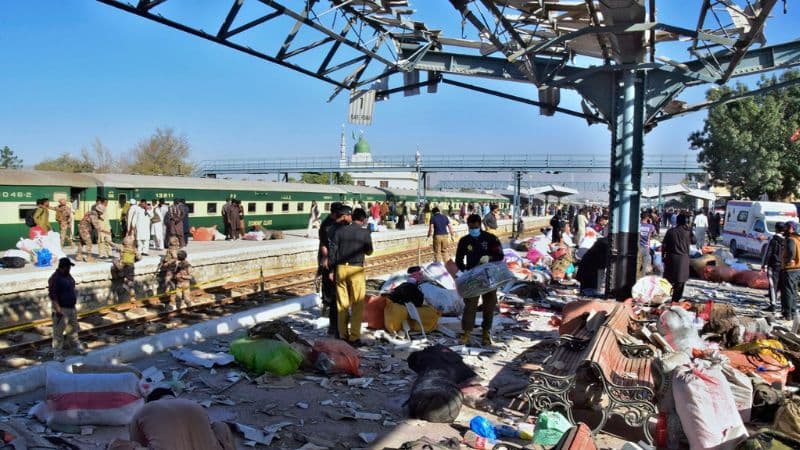 Suicide Bombing at Pakistani Railway Station Leaves 24 Dead
