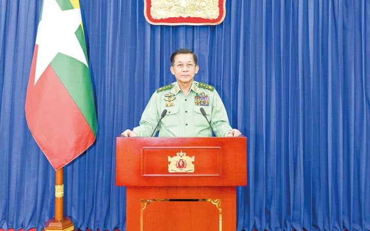 Min Aung Hlaing Says Military May Gradually Reduce Parliamentary Role ‘When No EAOs Exist’
