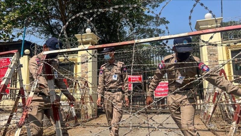Thailand Seeks Arrest Warrants for Myanmar Border Guard Officers over Human Trafficking